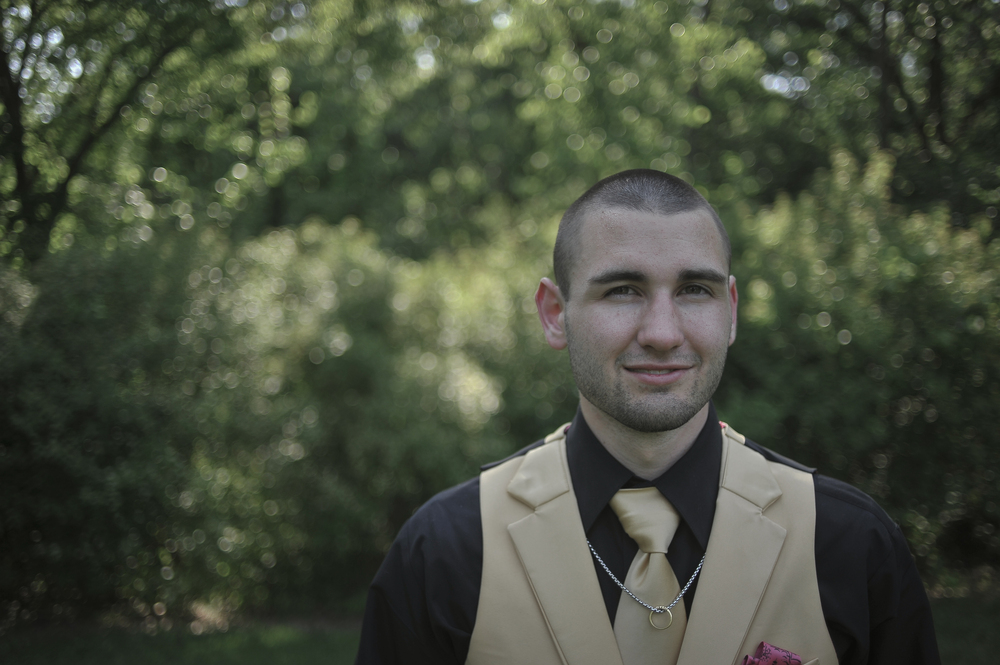 https://rockfordweddingphotographer.com/