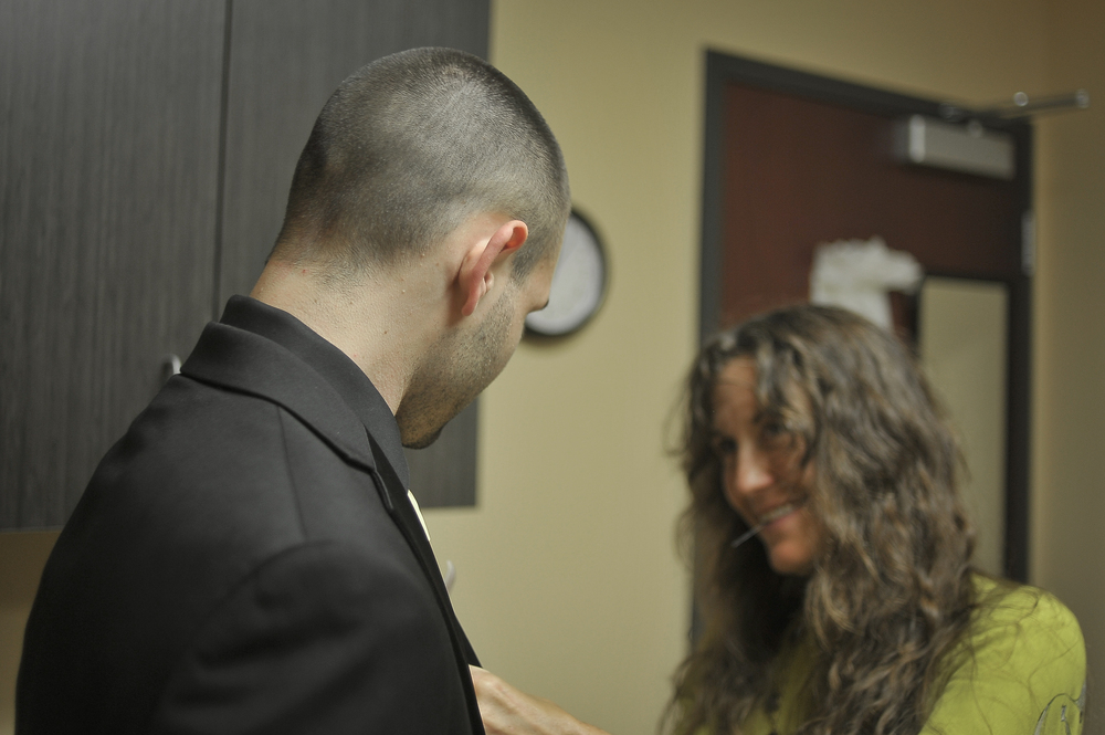 https://rockfordweddingphotographer.com/