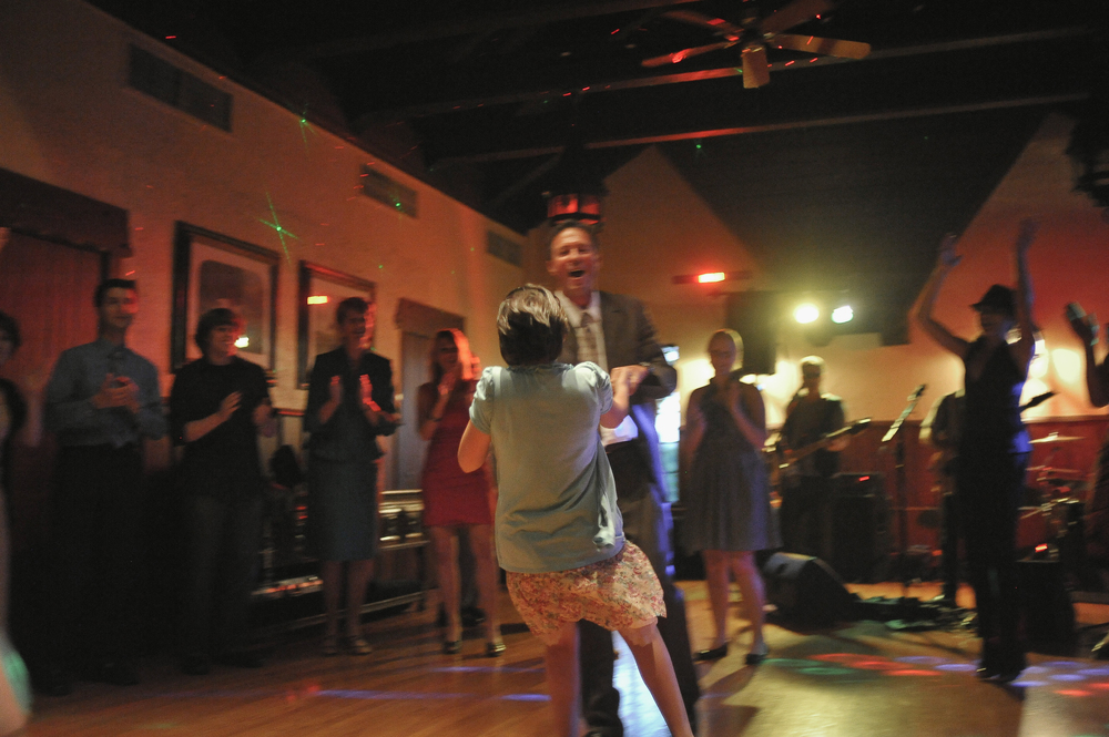 https://rockfordweddingphotographer.com/