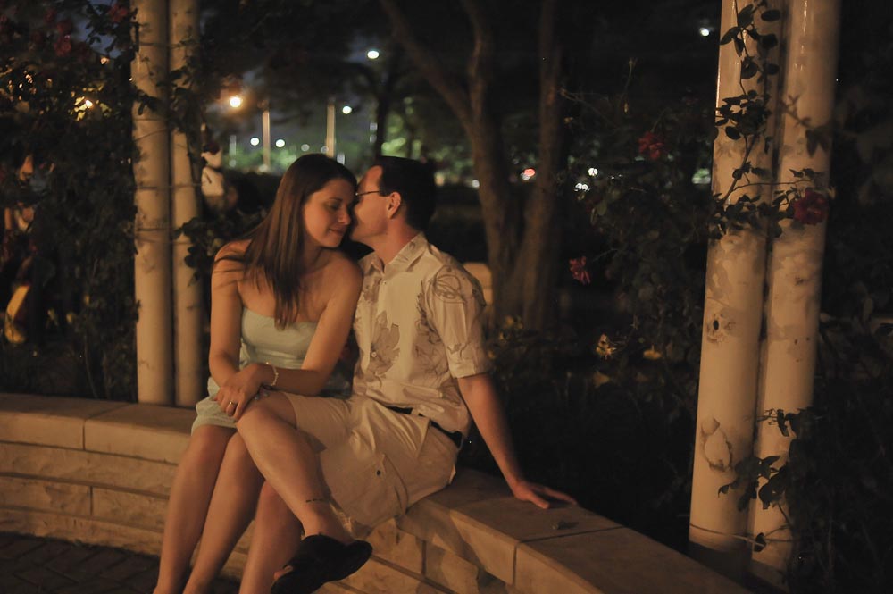 Alex and Kendall: An Engagement Session, or a Photojourney, through Millenium Park, Chicago